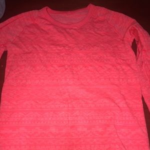 EUC lululemon rest less pullover size 12